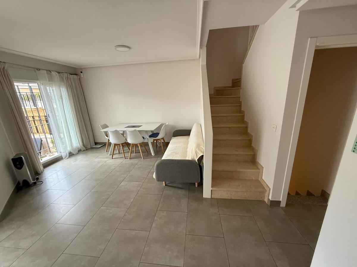 House – Townhouse in Santa Pola