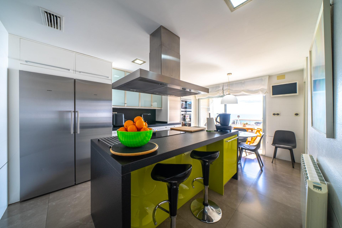 ShowFeedImage Apartment – Middle Floor Apartment in Villajoyosa