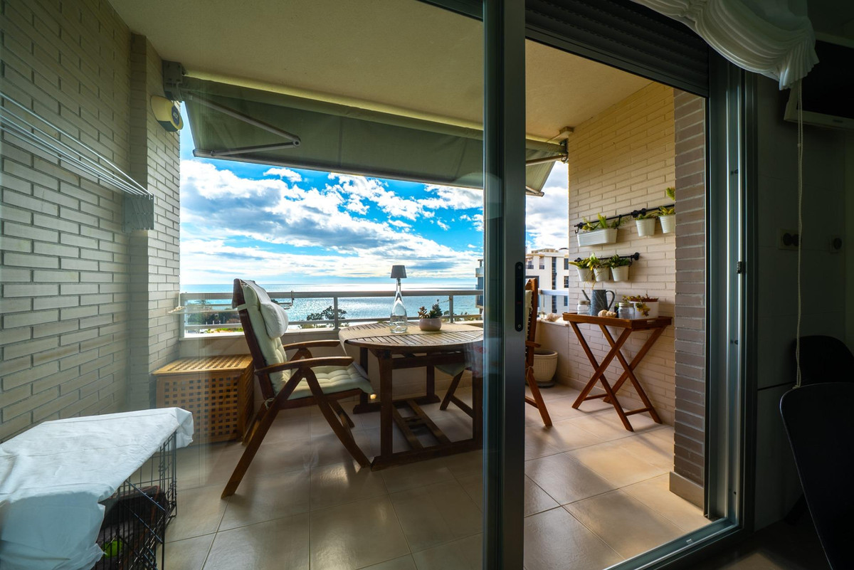 ShowFeedImage Apartment – Middle Floor Apartment in Villajoyosa