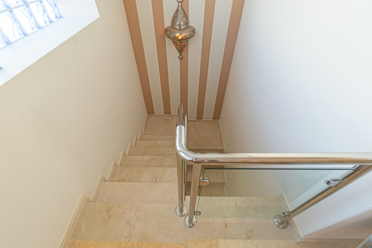 House – Detached Villa in Torrevieja