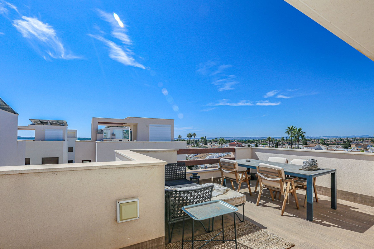 ShowFeedImage House – Detached Villa in Rojales
