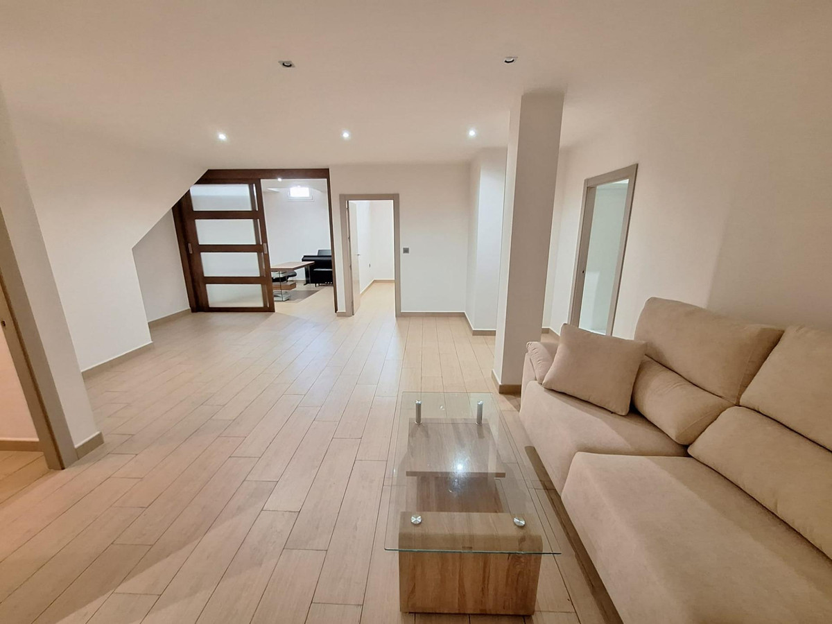 House – Detached Villa in Torrevieja