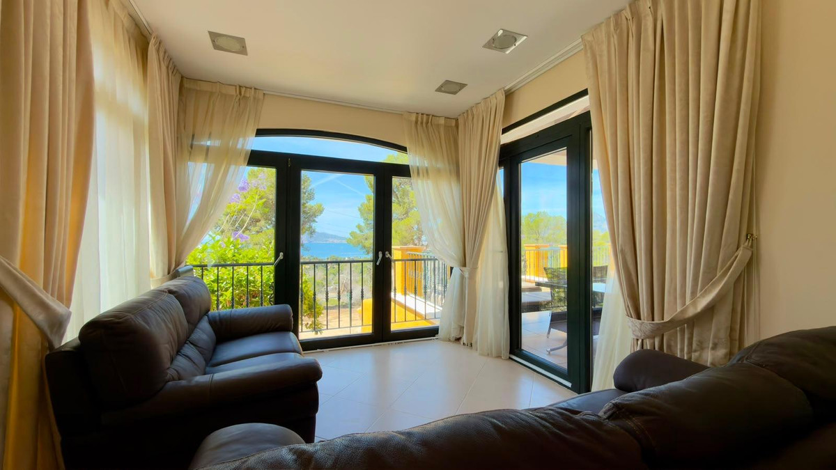 House – Bungalow in Altea