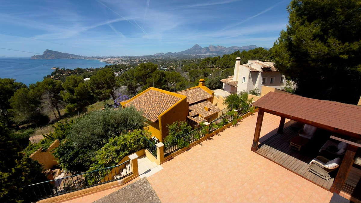 House – Bungalow in Altea