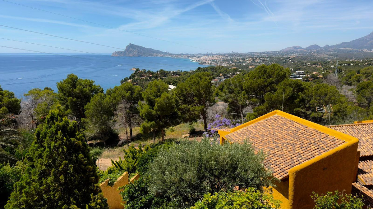 House – Bungalow in Altea