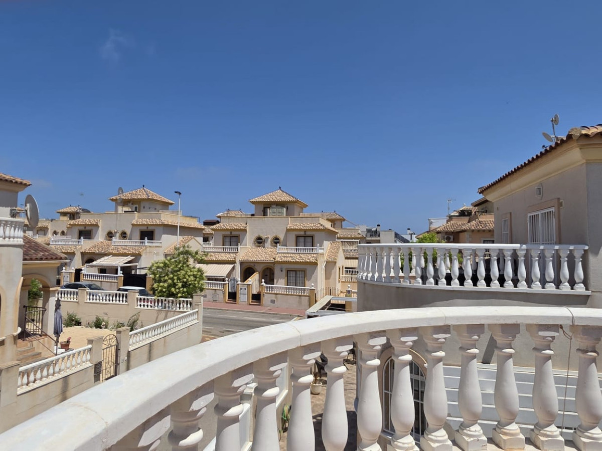 House – Townhouse in Torrevieja