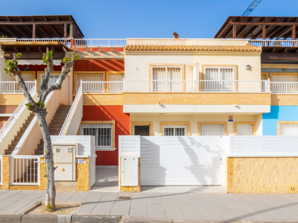 Apartment – Middle Floor Apartment in Pilar de la Horadada