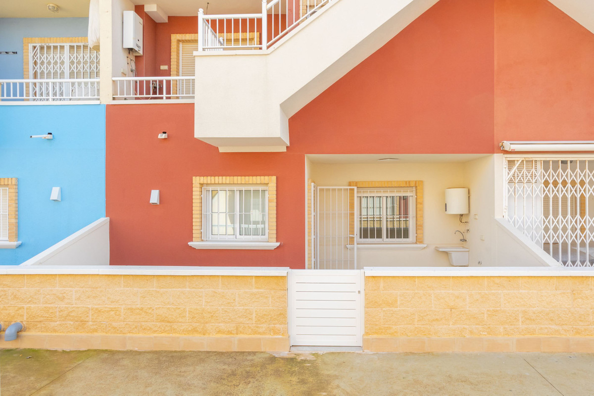 ShowFeedImage Apartment – Middle Floor Apartment in Pilar de la Horadada