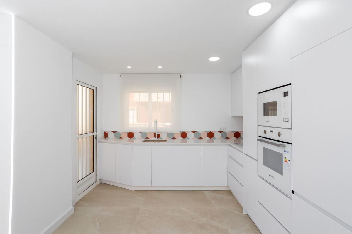 ShowFeedImage Apartment – Middle Floor Apartment in Pilar de la Horadada