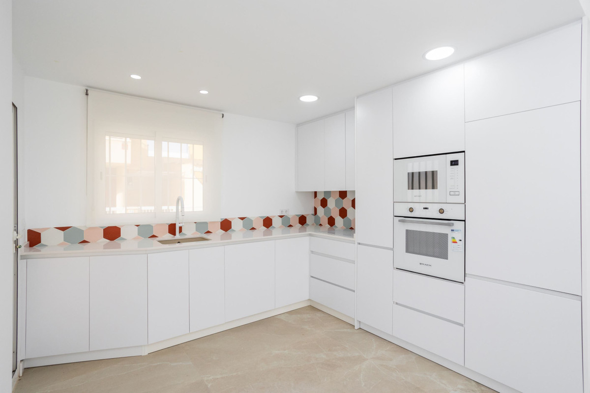 ShowFeedImage Apartment – Middle Floor Apartment in Pilar de la Horadada