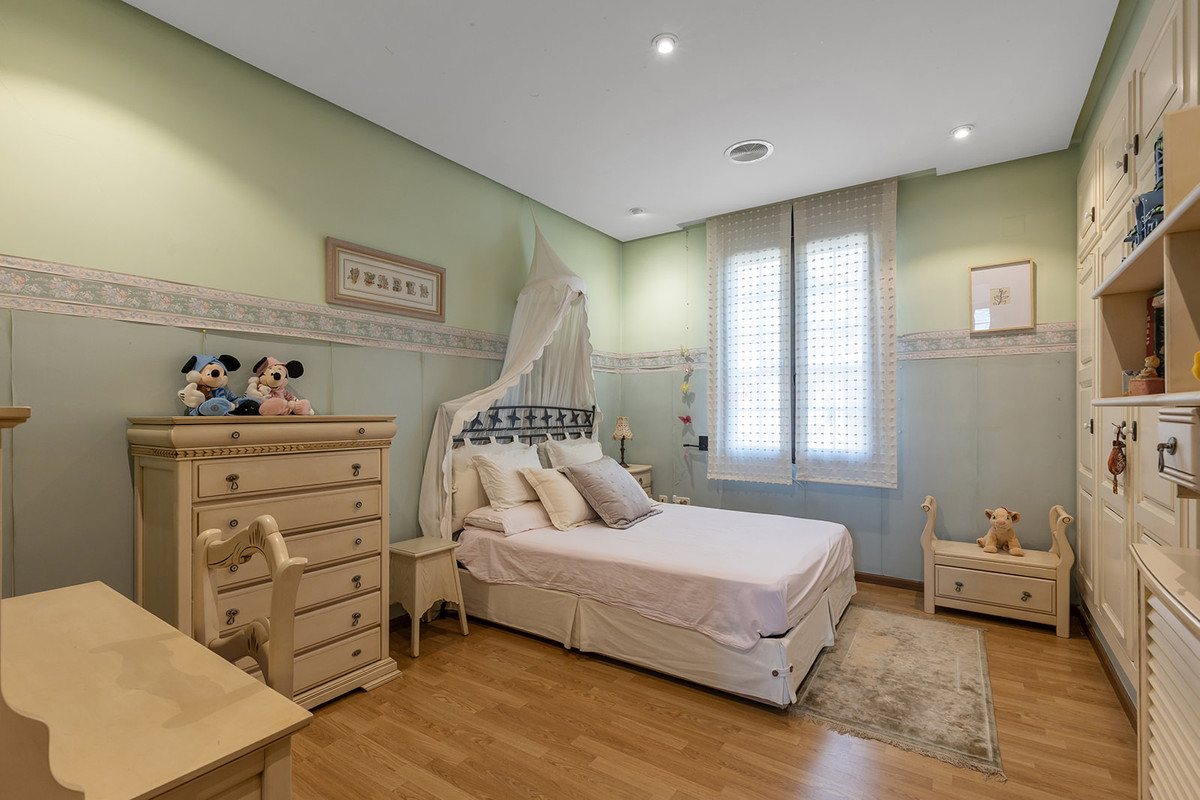 ShowFeedImage House – Detached Villa in Torrevieja