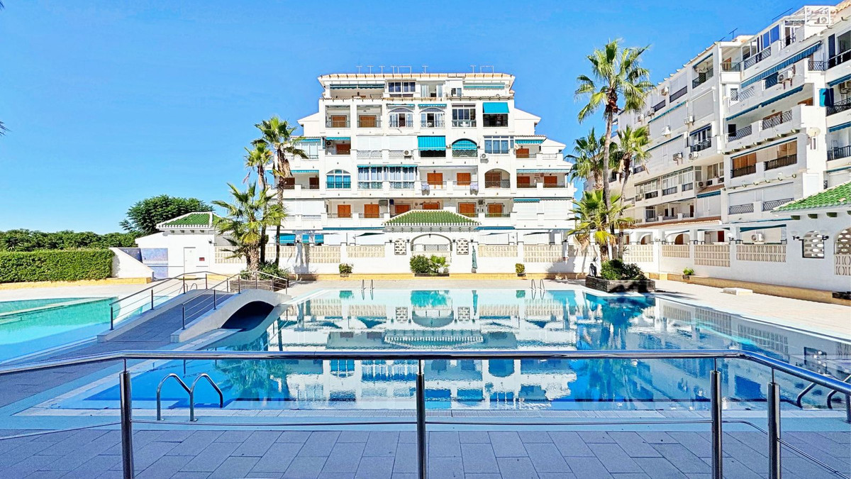 Apartment – Ground Floor Apartment in Torrevieja