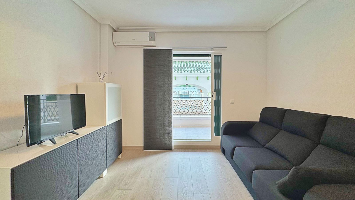 Apartment – Ground Floor Apartment in Torrevieja