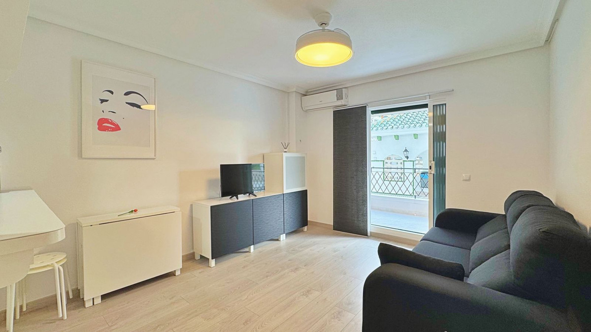 Apartment – Ground Floor Apartment in Torrevieja