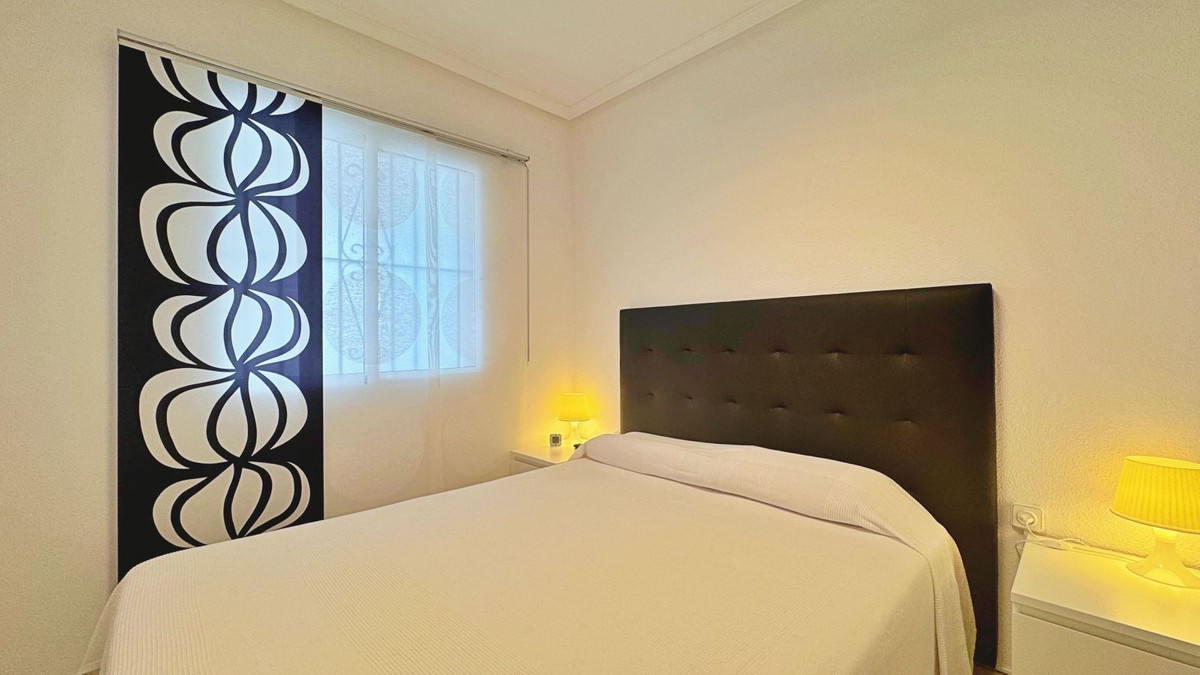 Apartment – Ground Floor Apartment in Torrevieja