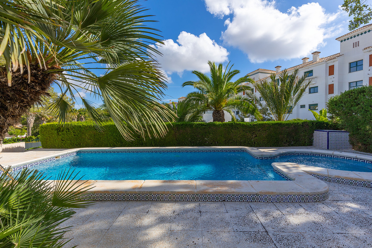 ShowFeedImage House – Detached Villa in Orihuela