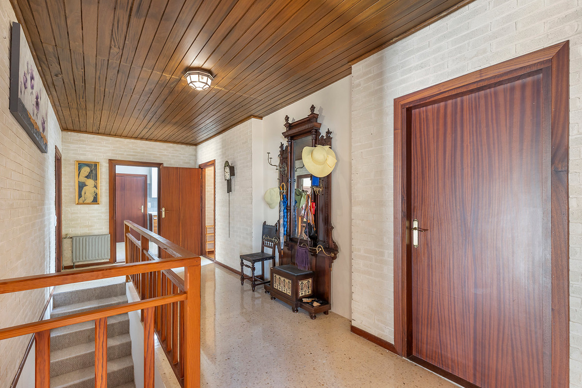 ShowFeedImage House – Detached Villa in Orihuela