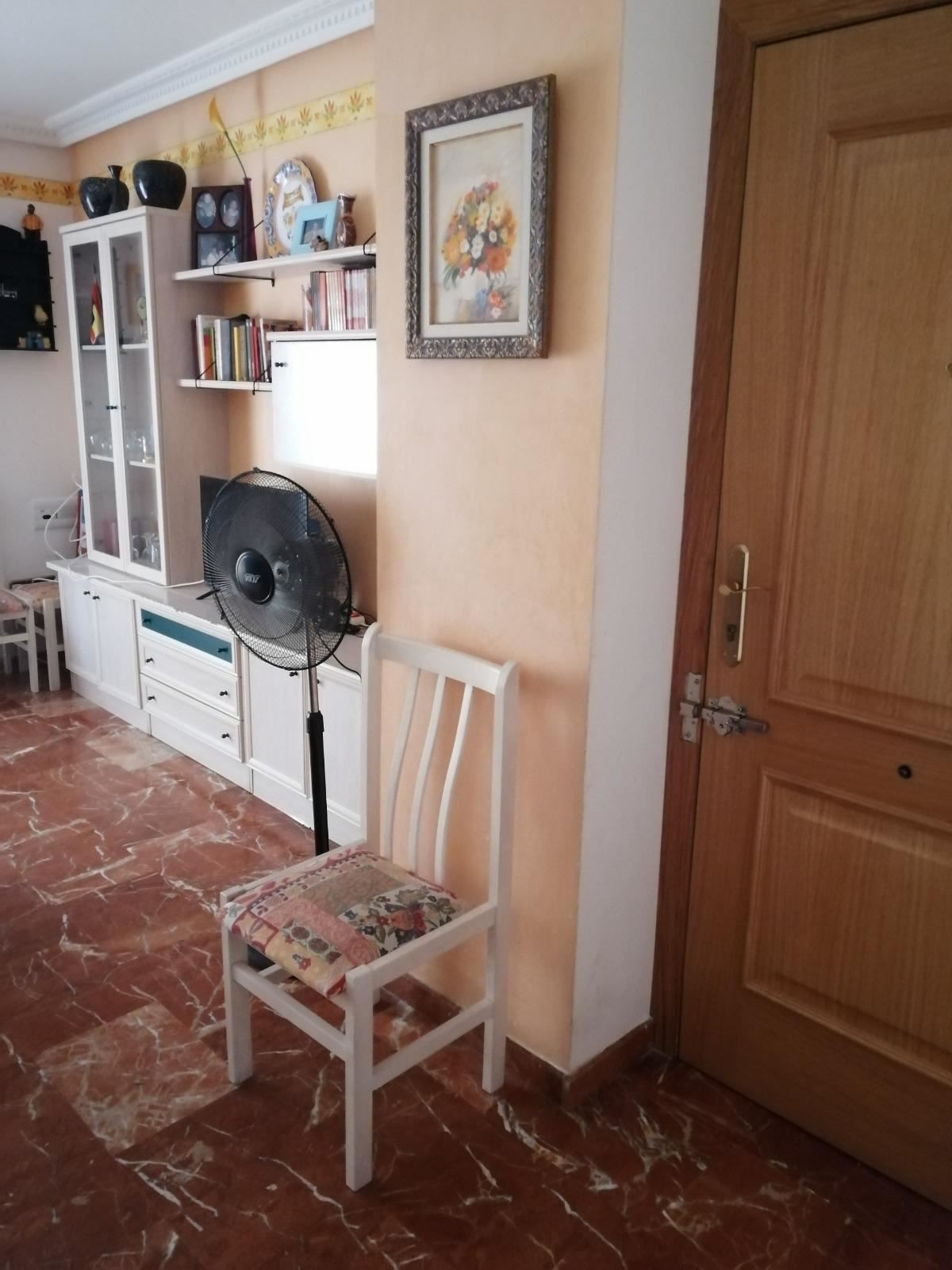 ShowFeedImage Apartment – Middle Floor Apartment in Torrevieja
