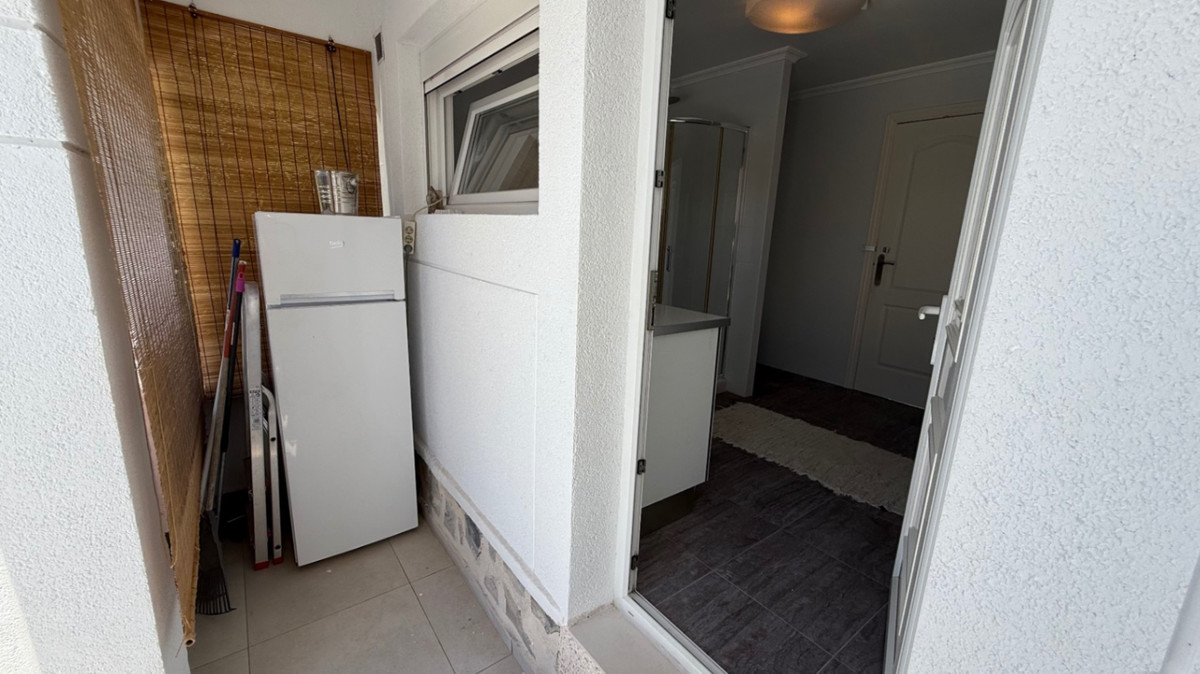 ShowFeedImage House – Detached Villa in Torrevieja