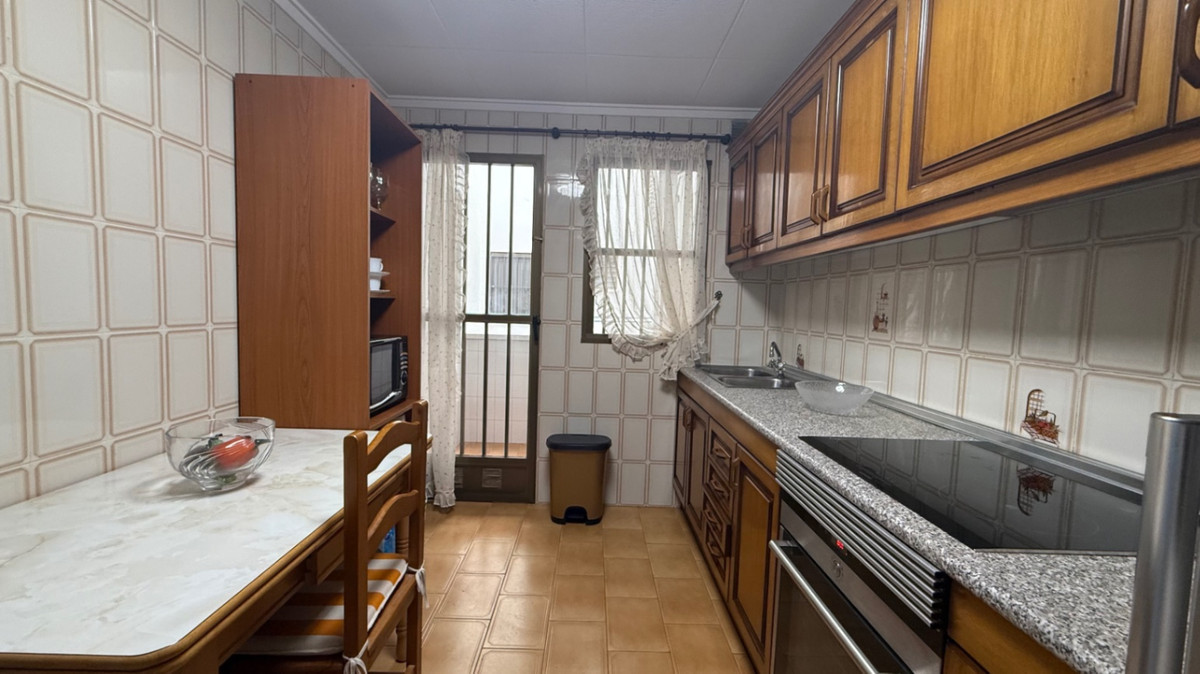ShowFeedImage Apartment – Middle Floor Apartment in Torrevieja