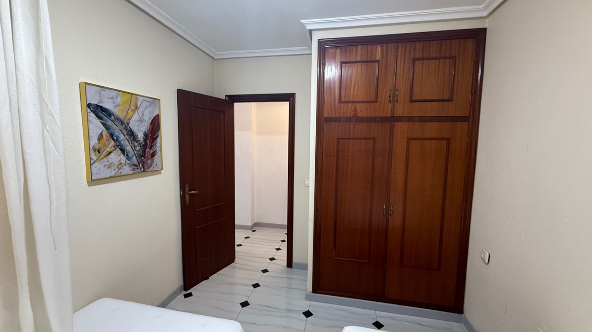 ShowFeedImage Apartment – Middle Floor Apartment in Torrevieja