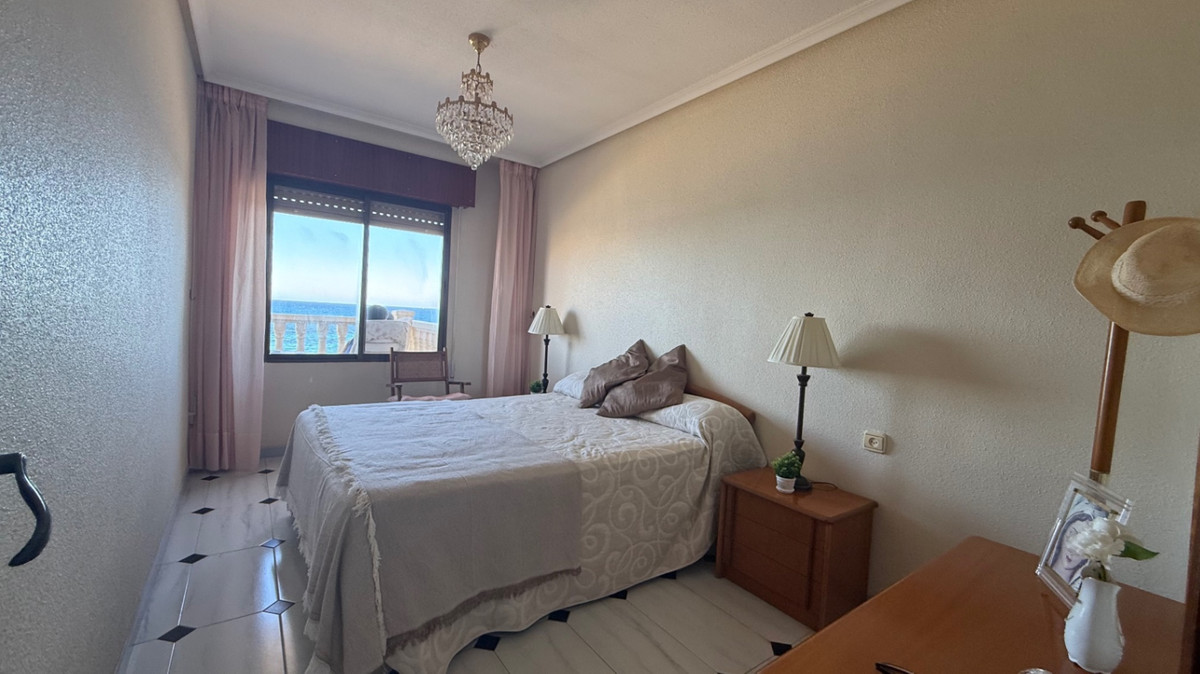 ShowFeedImage Apartment – Middle Floor Apartment in Torrevieja