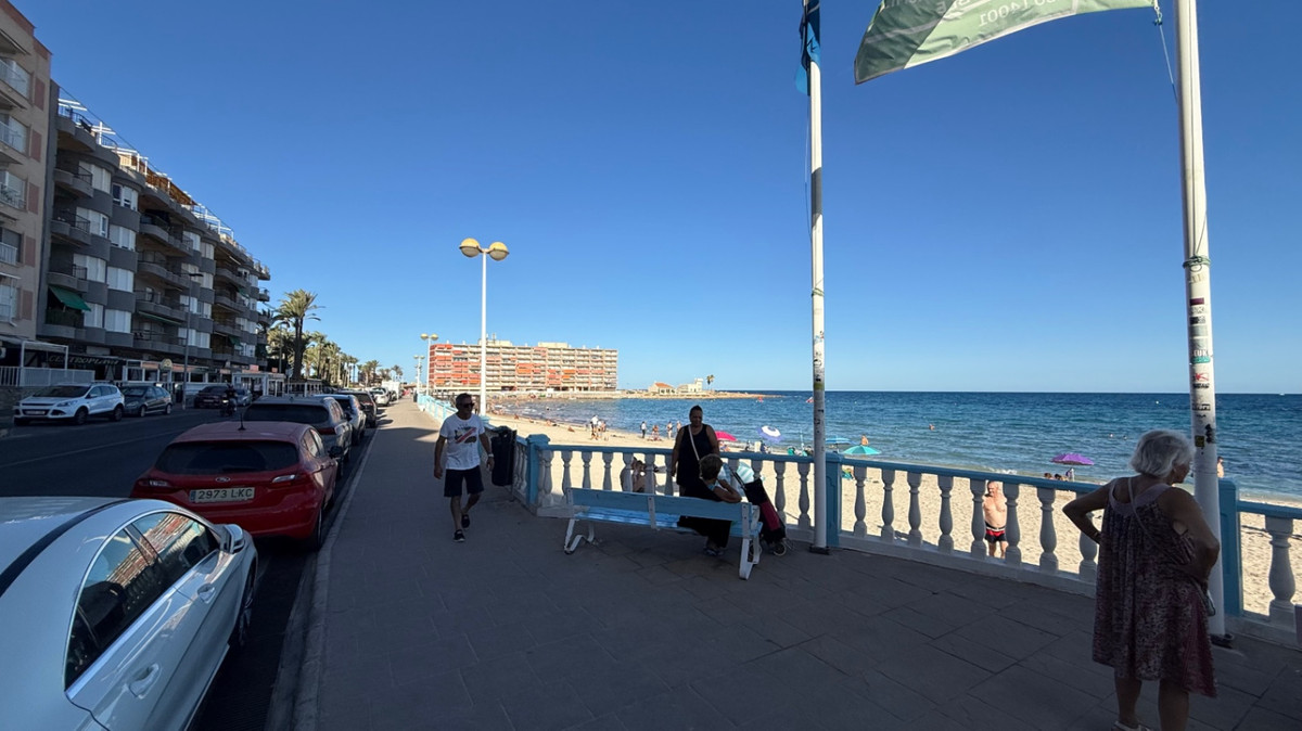 ShowFeedImage Apartment – Middle Floor Apartment in Torrevieja