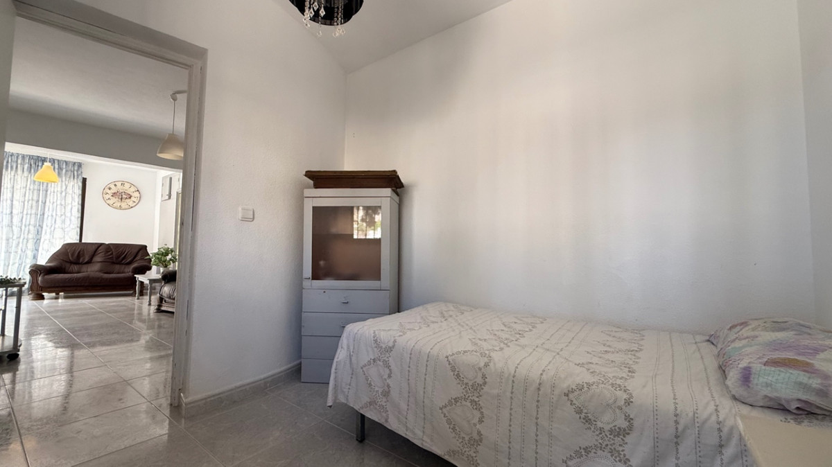 ShowFeedImage House – Detached Villa in Orihuela