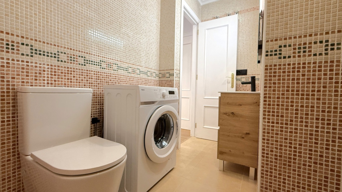 Apartment – Middle Floor Apartment in Torrevieja
