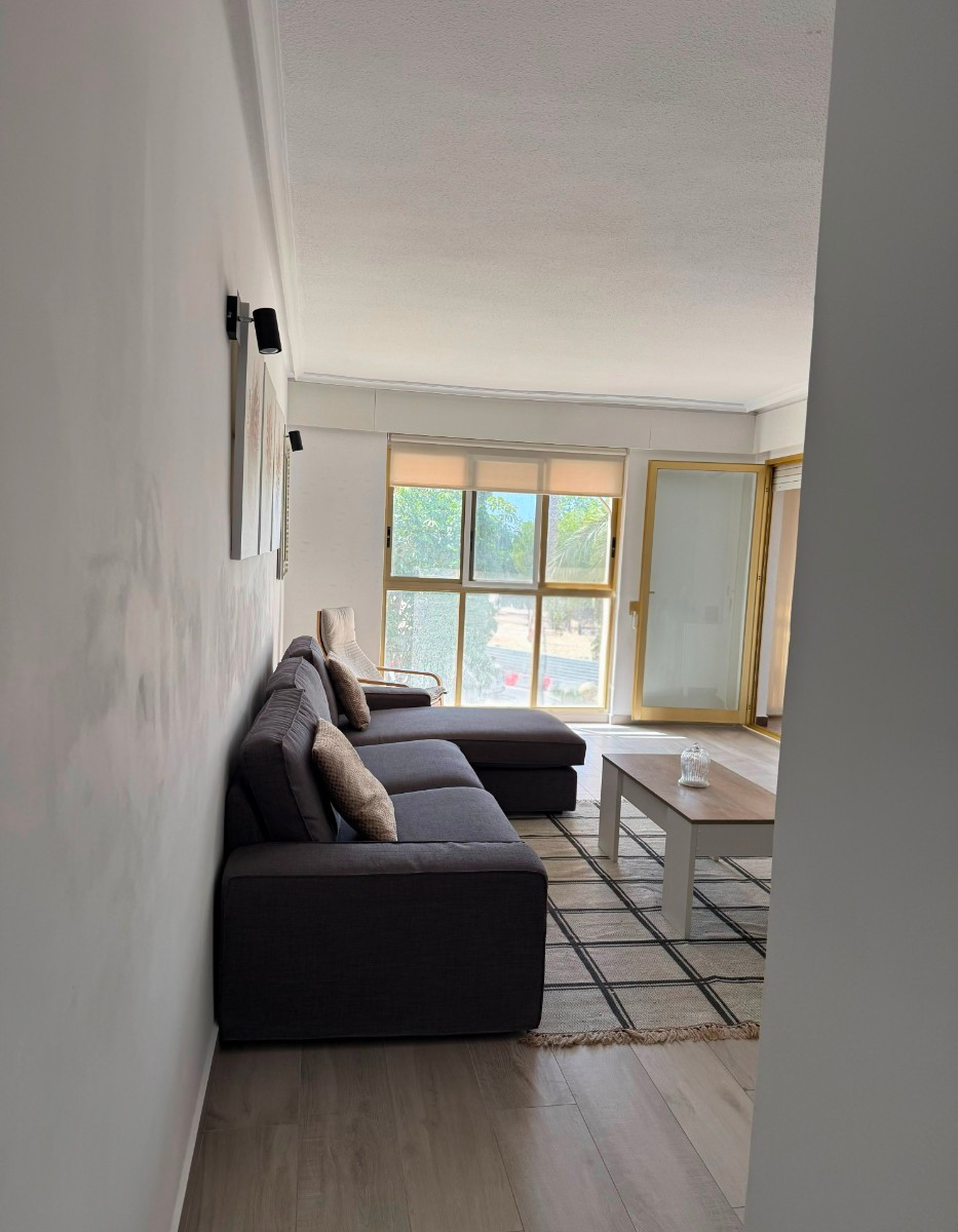 ShowFeedImage Apartment – Middle Floor Apartment in Torrevieja