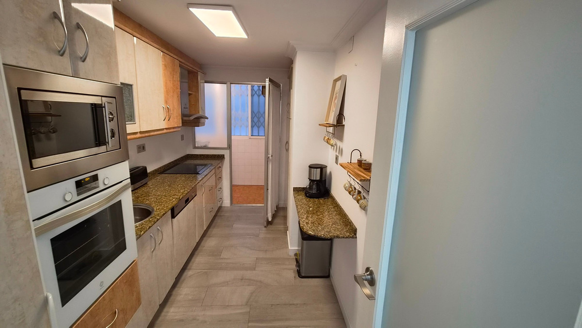 ShowFeedImage Apartment – Middle Floor Apartment in Torrevieja