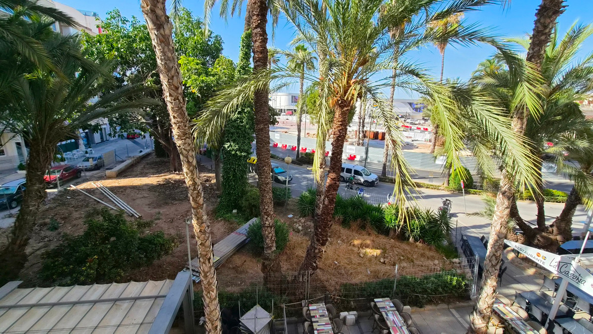 ShowFeedImage Apartment – Middle Floor Apartment in Torrevieja