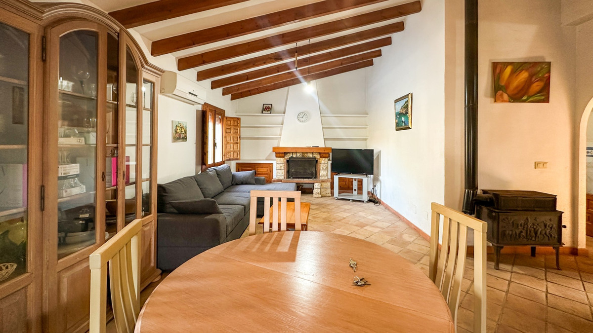 ShowFeedImage House – Detached Villa in Orihuela
