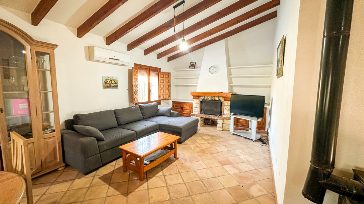 ShowFeedImage House – Detached Villa in Orihuela