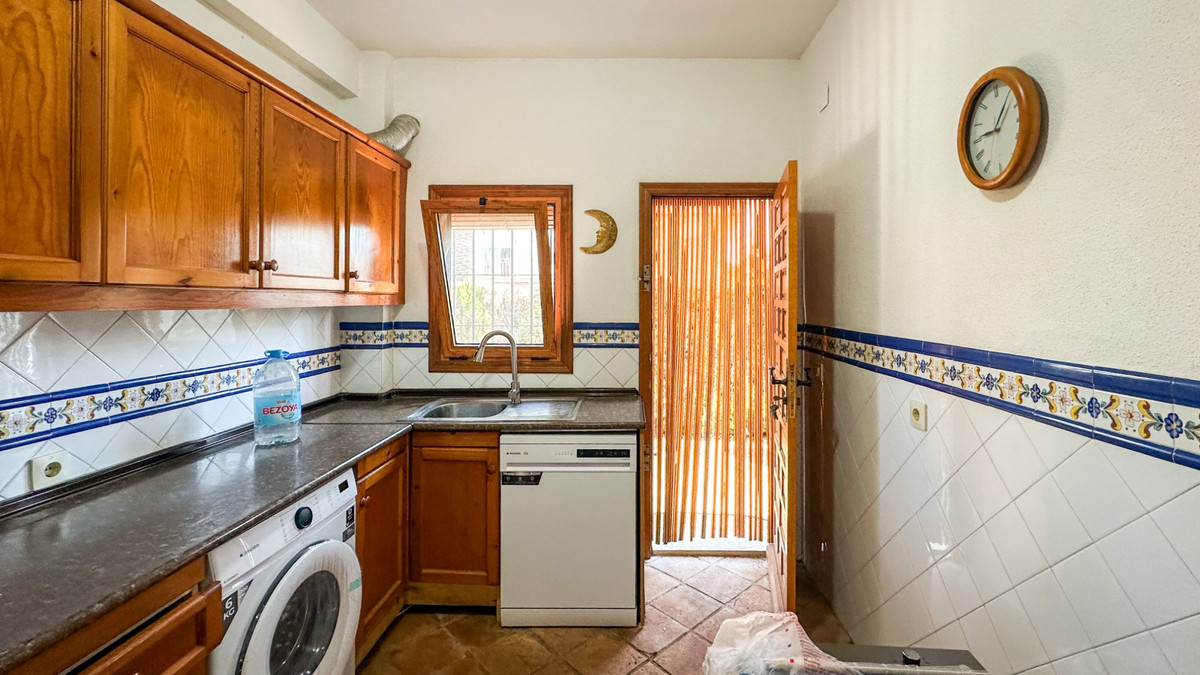 ShowFeedImage House – Detached Villa in Orihuela