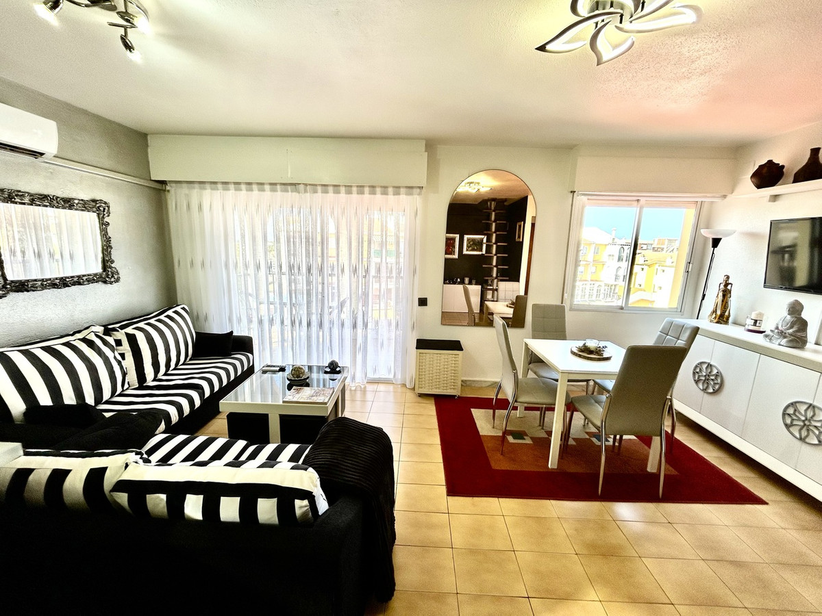 Apartment – Ground Floor Apartment in Torrevieja