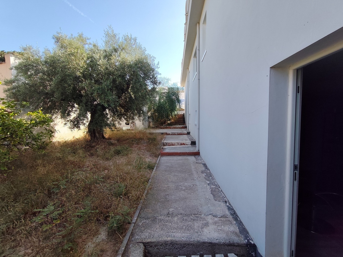House – Detached Villa in Rojales
