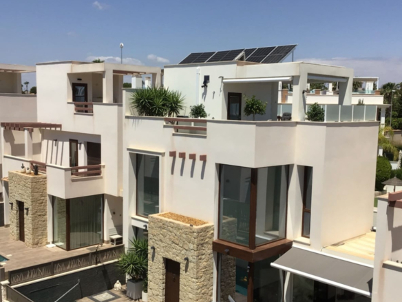 House – Detached Villa in Rojales