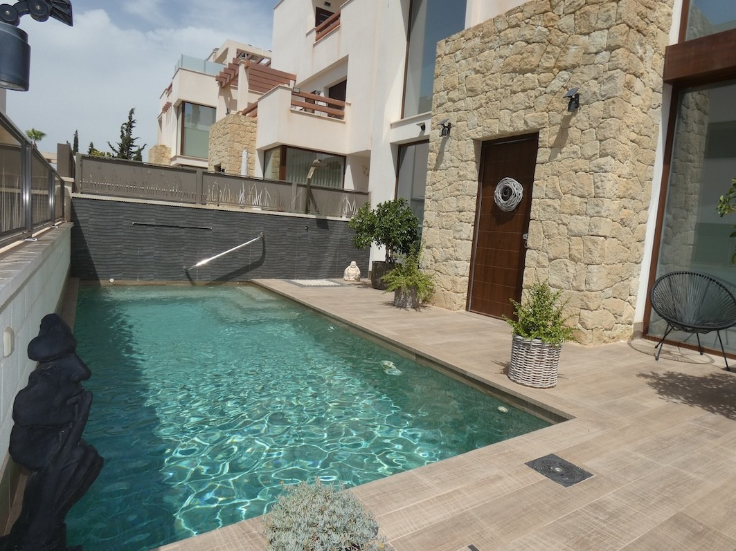 House – Detached Villa in Rojales