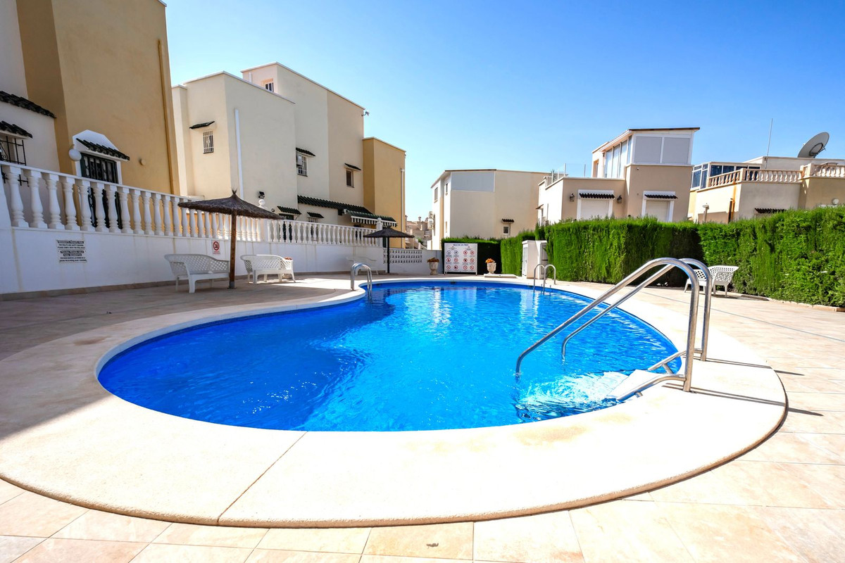 House – Semi-Detached House in Orihuela
