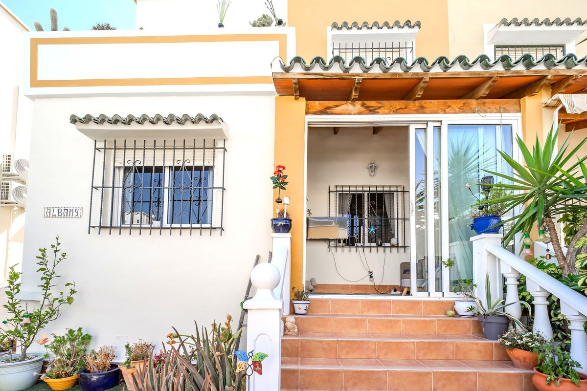 House – Semi-Detached House in Orihuela
