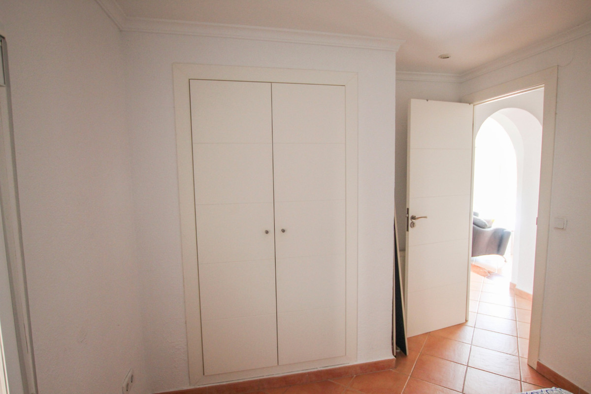 ShowFeedImage House – Detached Villa in Calpe