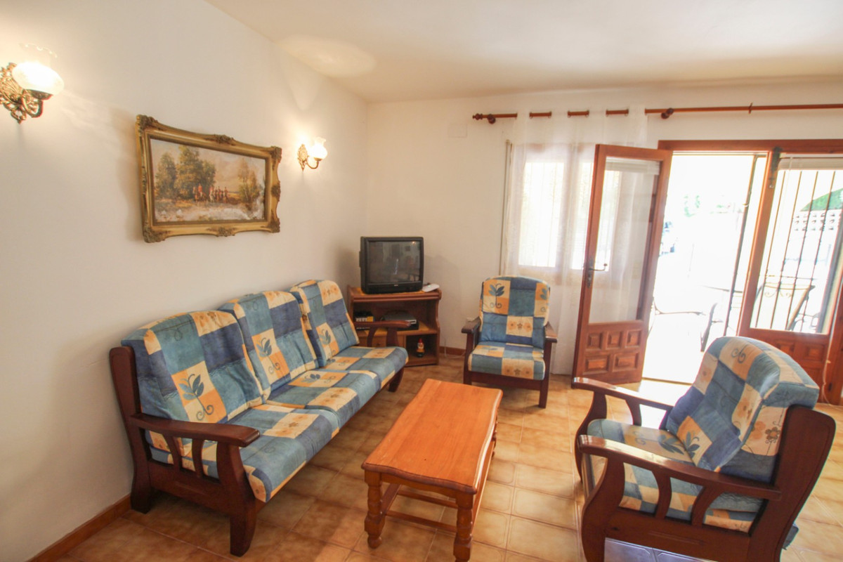 House – Detached Villa in Calpe