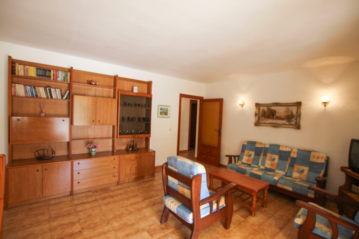 House – Detached Villa in Calpe
