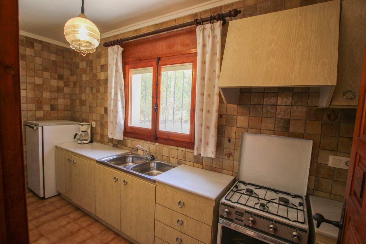 House – Detached Villa in Calpe
