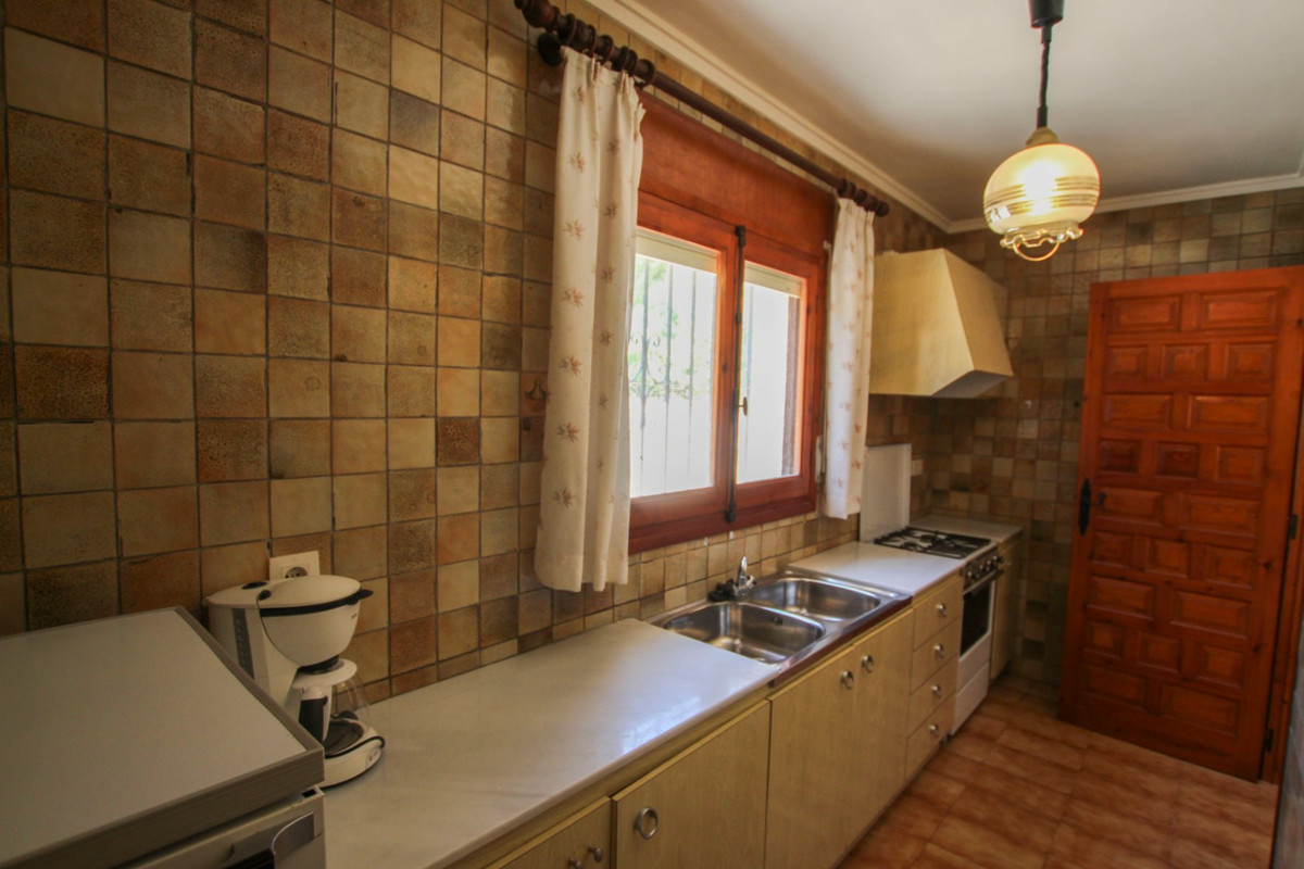 House – Detached Villa in Calpe