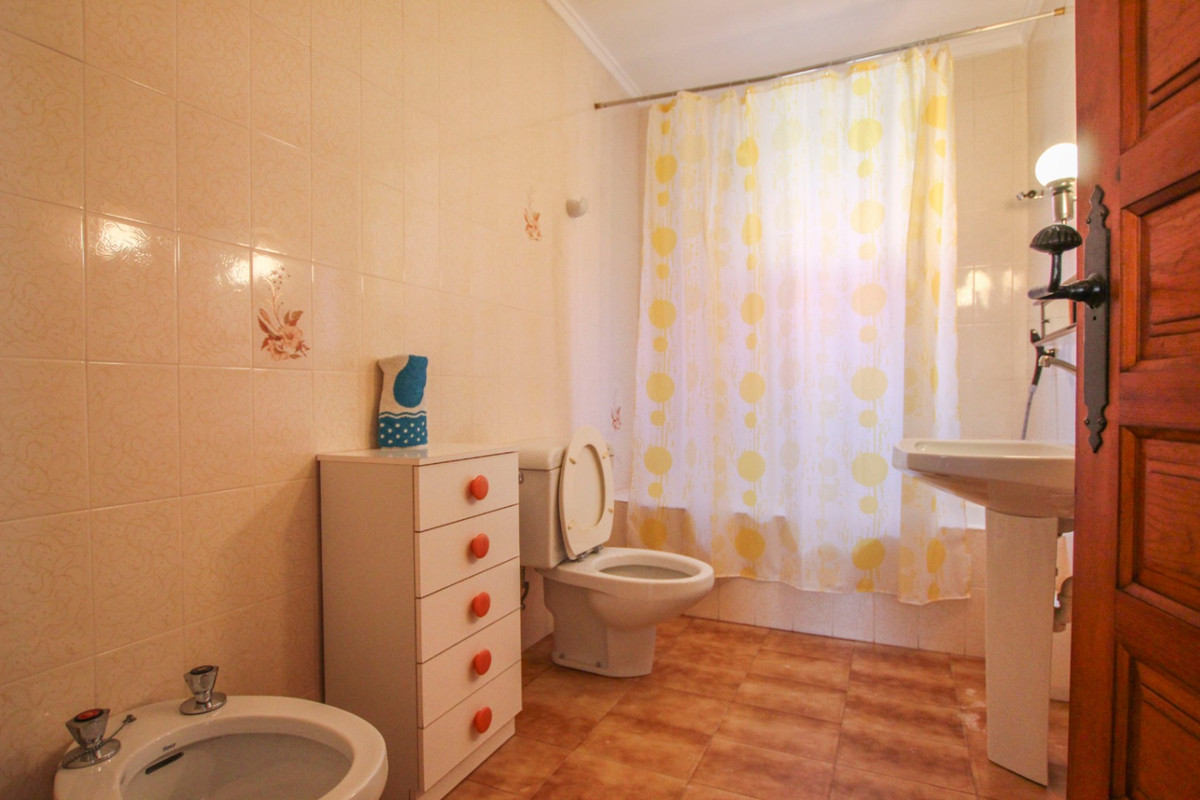 House – Detached Villa in Calpe