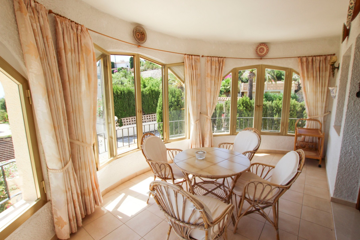 House – Detached Villa in Calpe