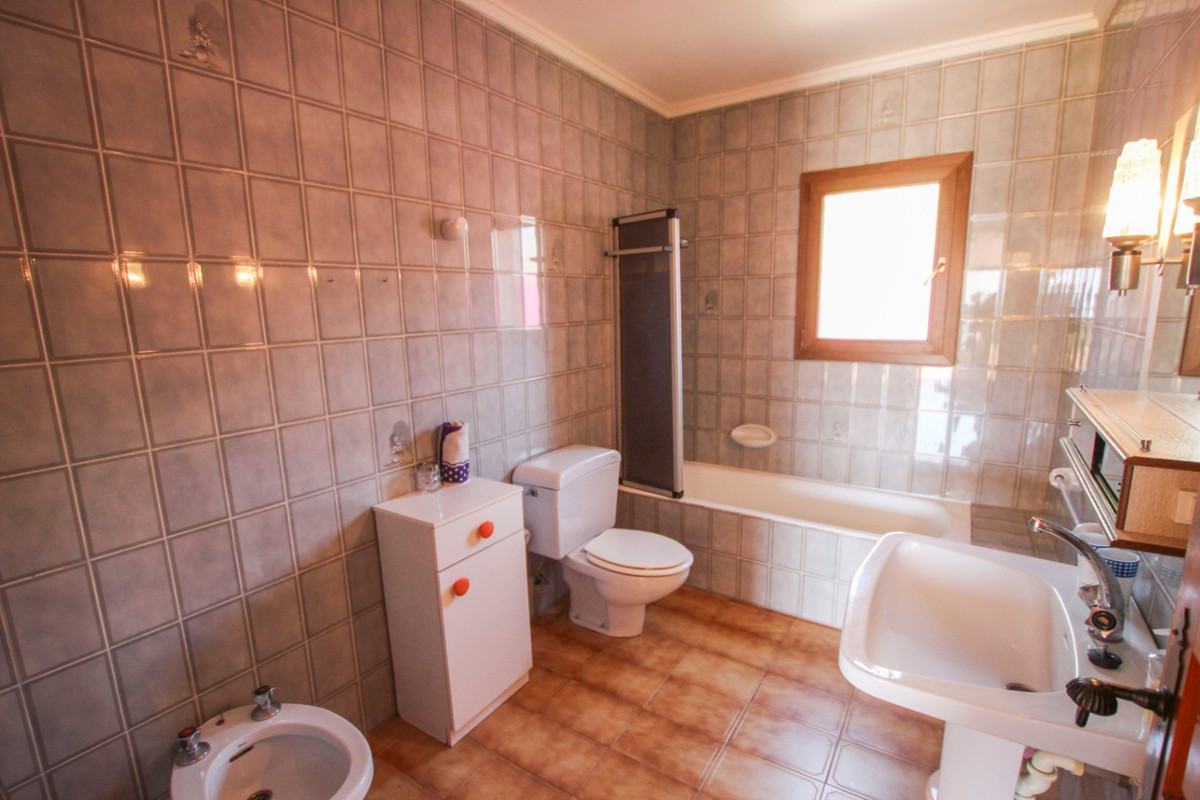 House – Detached Villa in Calpe