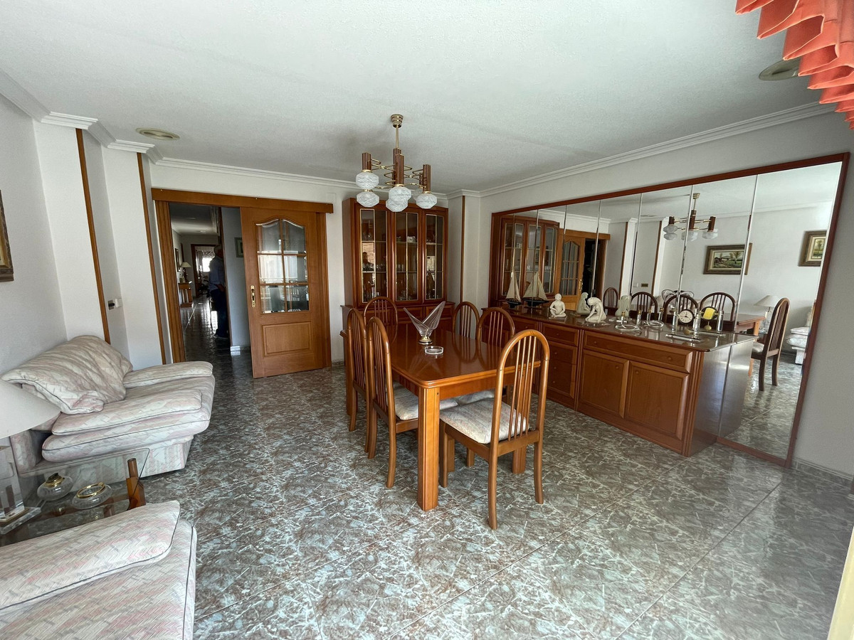 ShowFeedImage Apartment – Middle Floor Apartment in Torrevieja